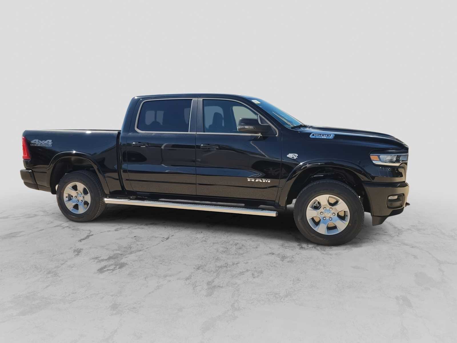 Thumbnail: 2026 RAM 1500 - 9