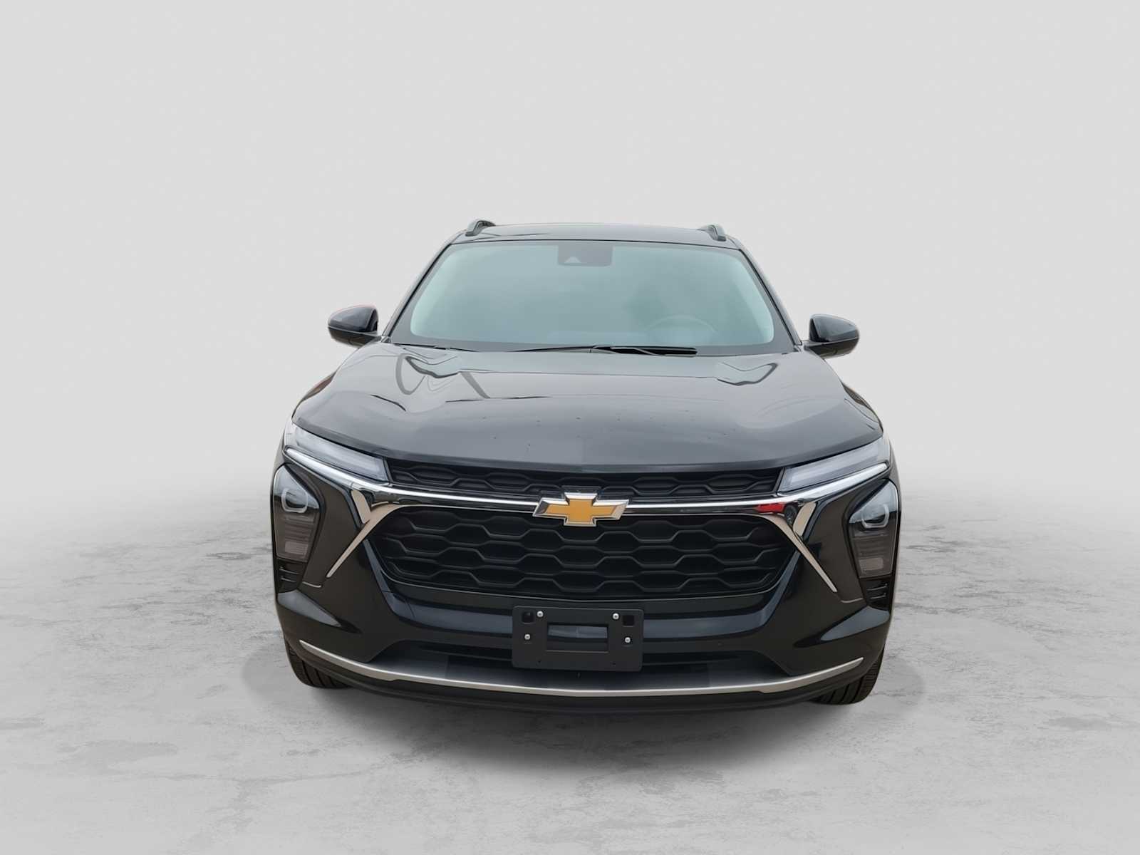 Thumbnail: 2024 Chevrolet Trax - 3