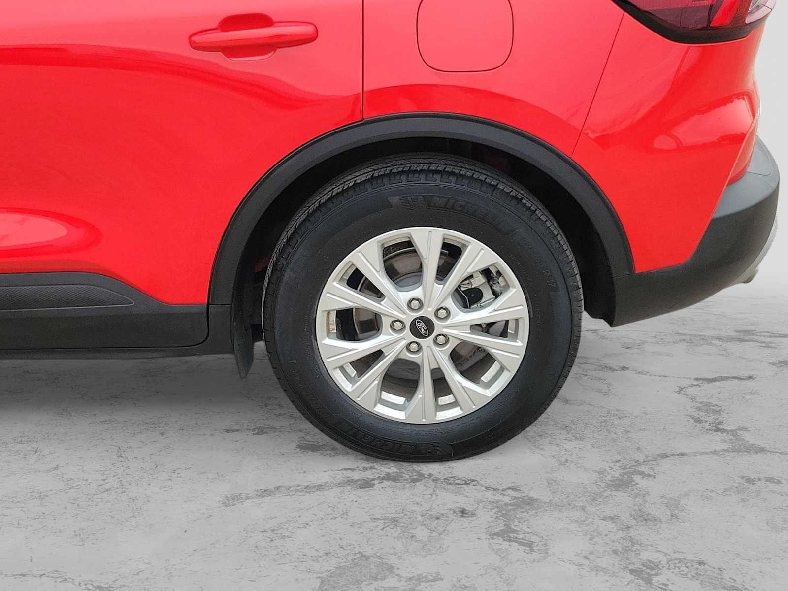 Thumbnail: 2024 Ford Escape - 8