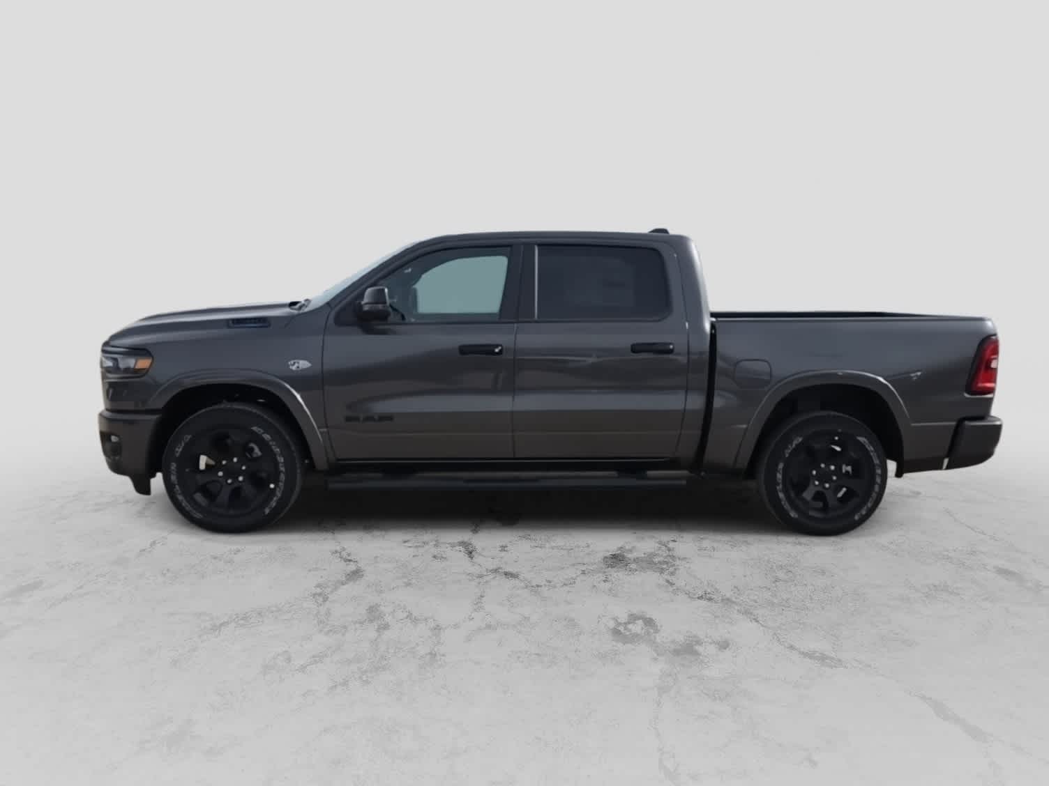 Thumbnail: 2026 RAM 1500 - 6