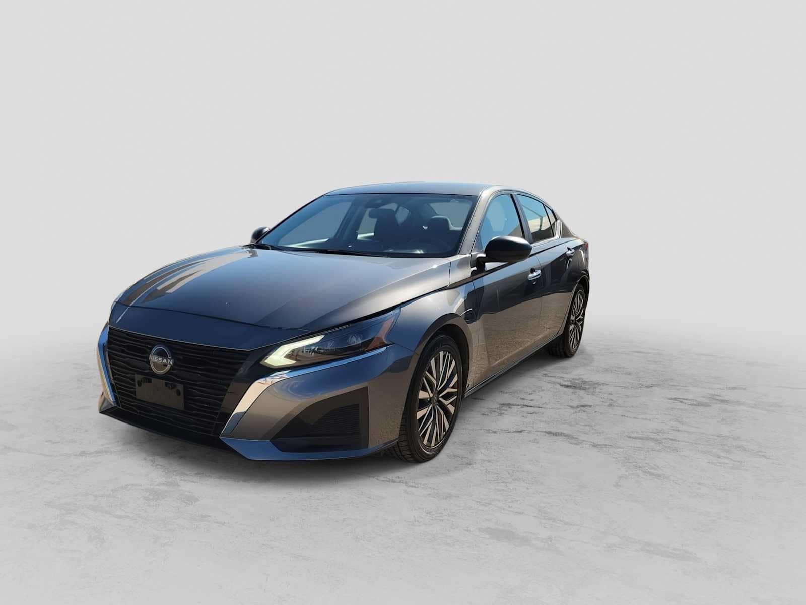 Thumbnail: 2024 Nissan Altima - 4