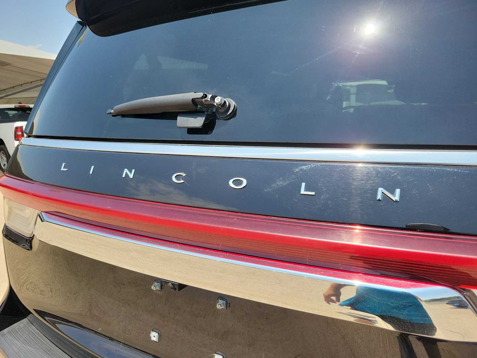 Thumbnail: 2023 Lincoln Navigator L - 7