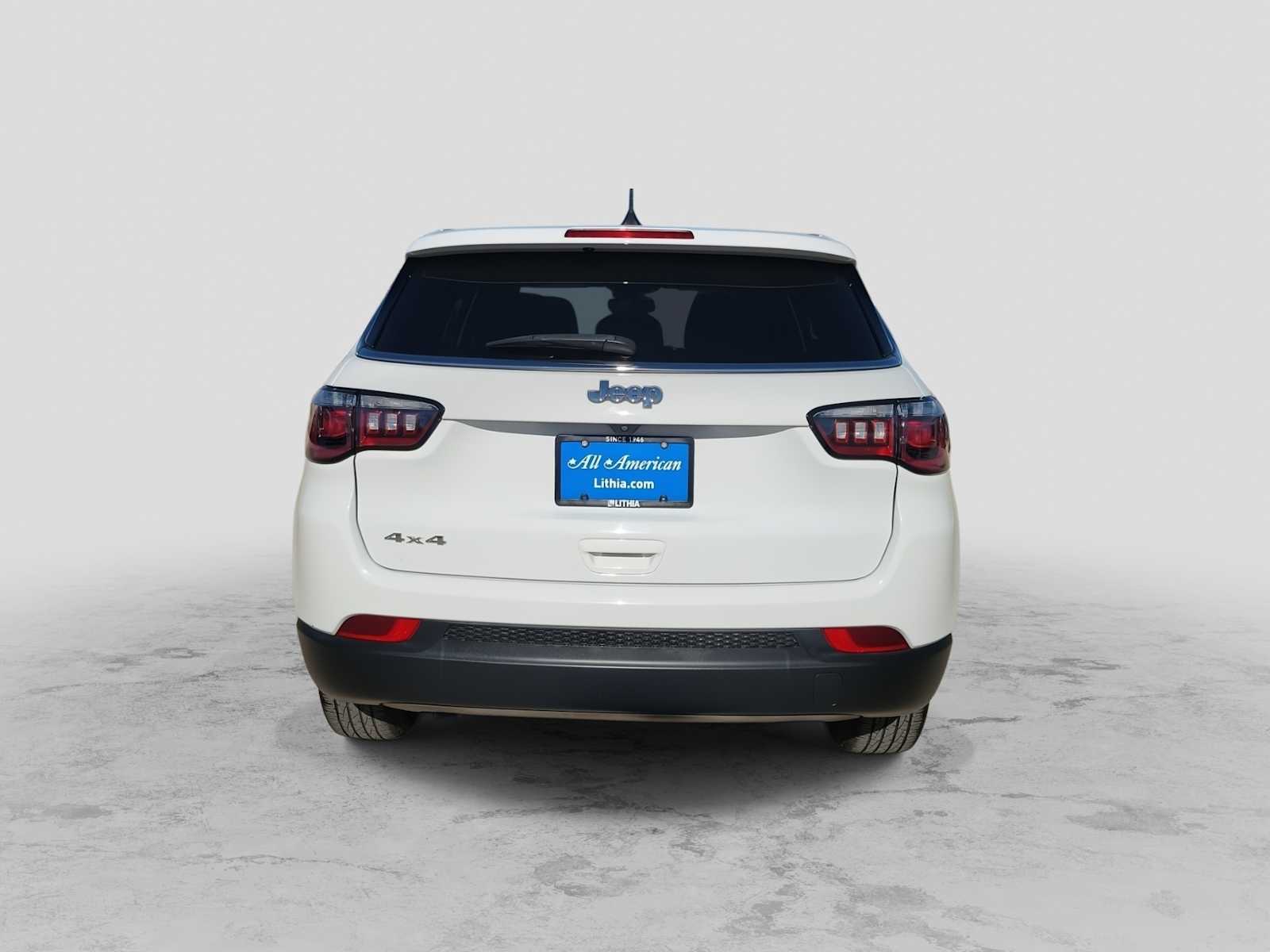 Thumbnail: 2023 Jeep Compass - 5