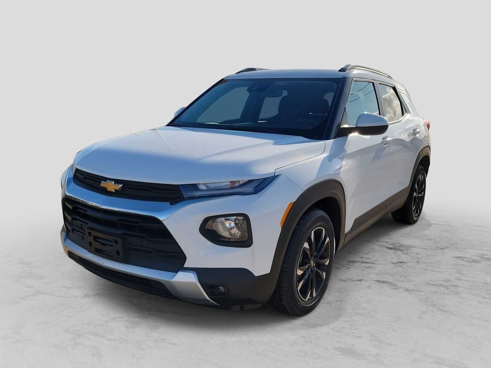 Thumbnail: 2023 Chevrolet TrailBlazer - 1