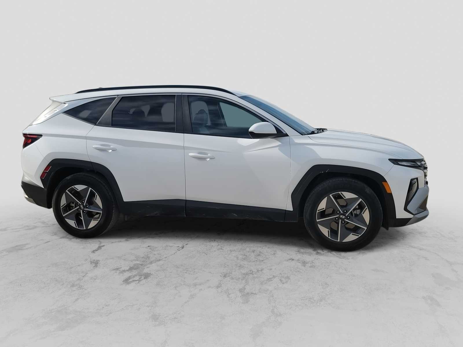 Thumbnail: 2025 Hyundai Tucson - 9