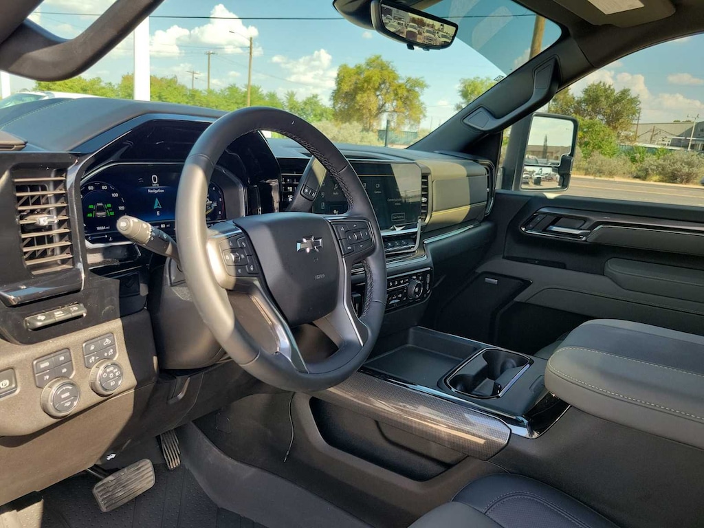 Used 2025 Chevrolet Silverado 2500 HD ZR2 Truck Crew Cab