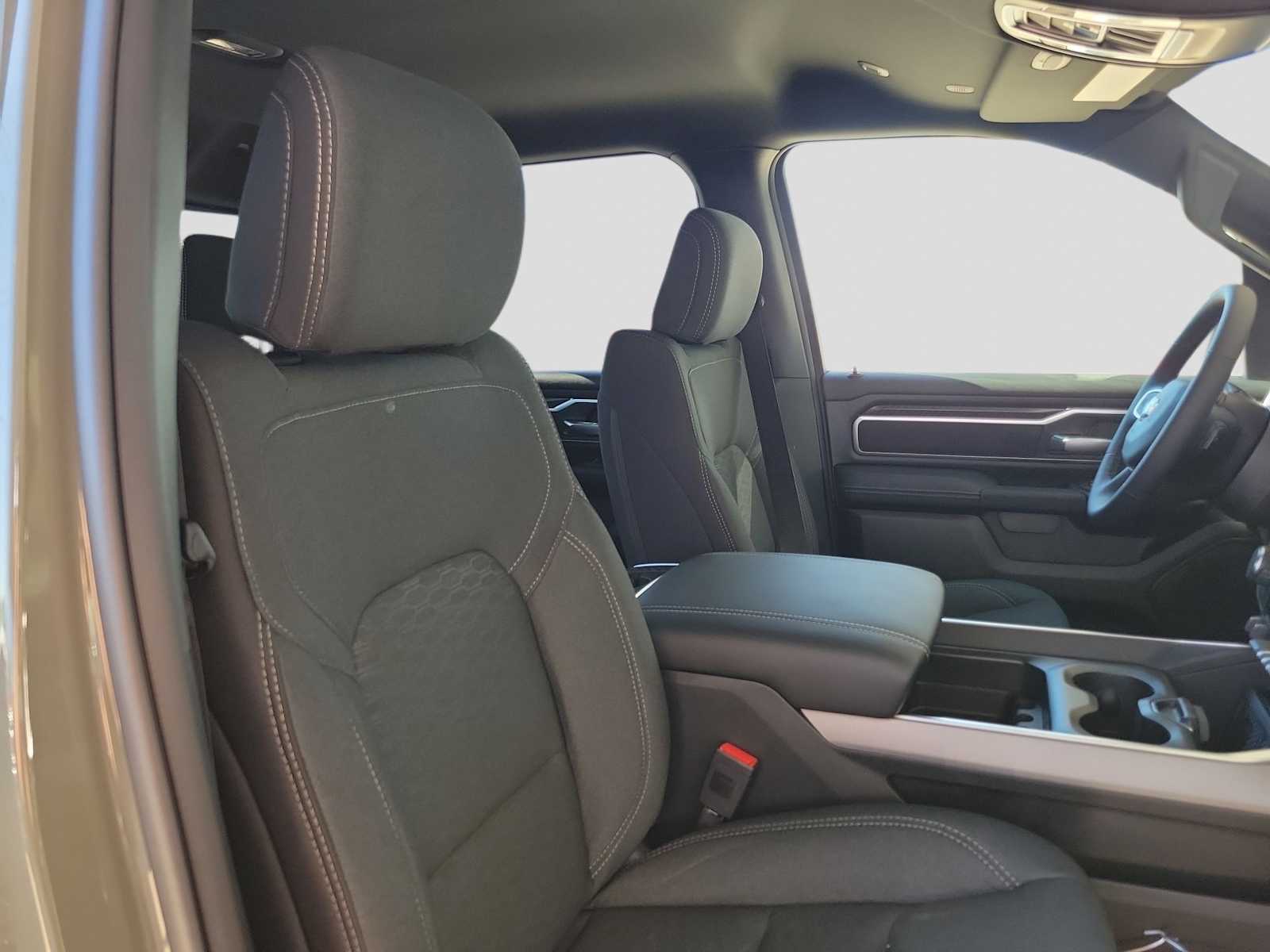 Thumbnail: 2026 RAM 1500 - 10