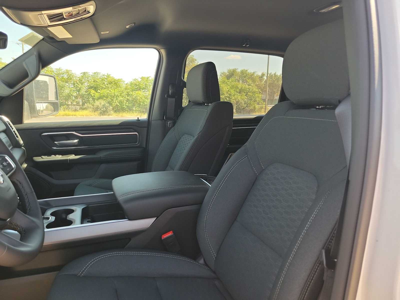 Thumbnail: 2025 RAM 1500 - 11