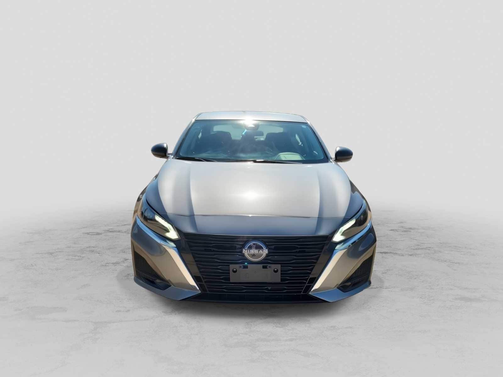 Thumbnail: 2024 Nissan Altima - 3