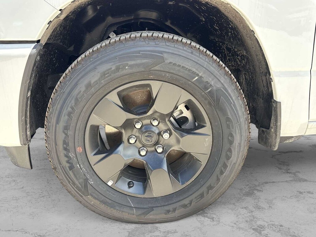 New 2025 Ram 1500 Tradesman Truck Crew Cab