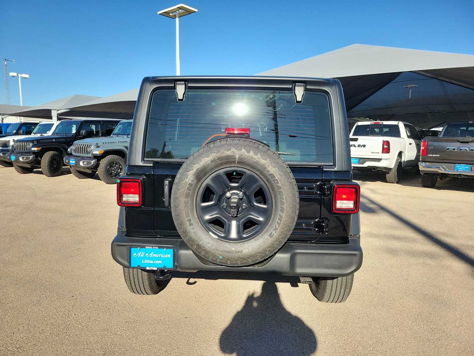 Thumbnail: 2026 Jeep Wrangler - 5