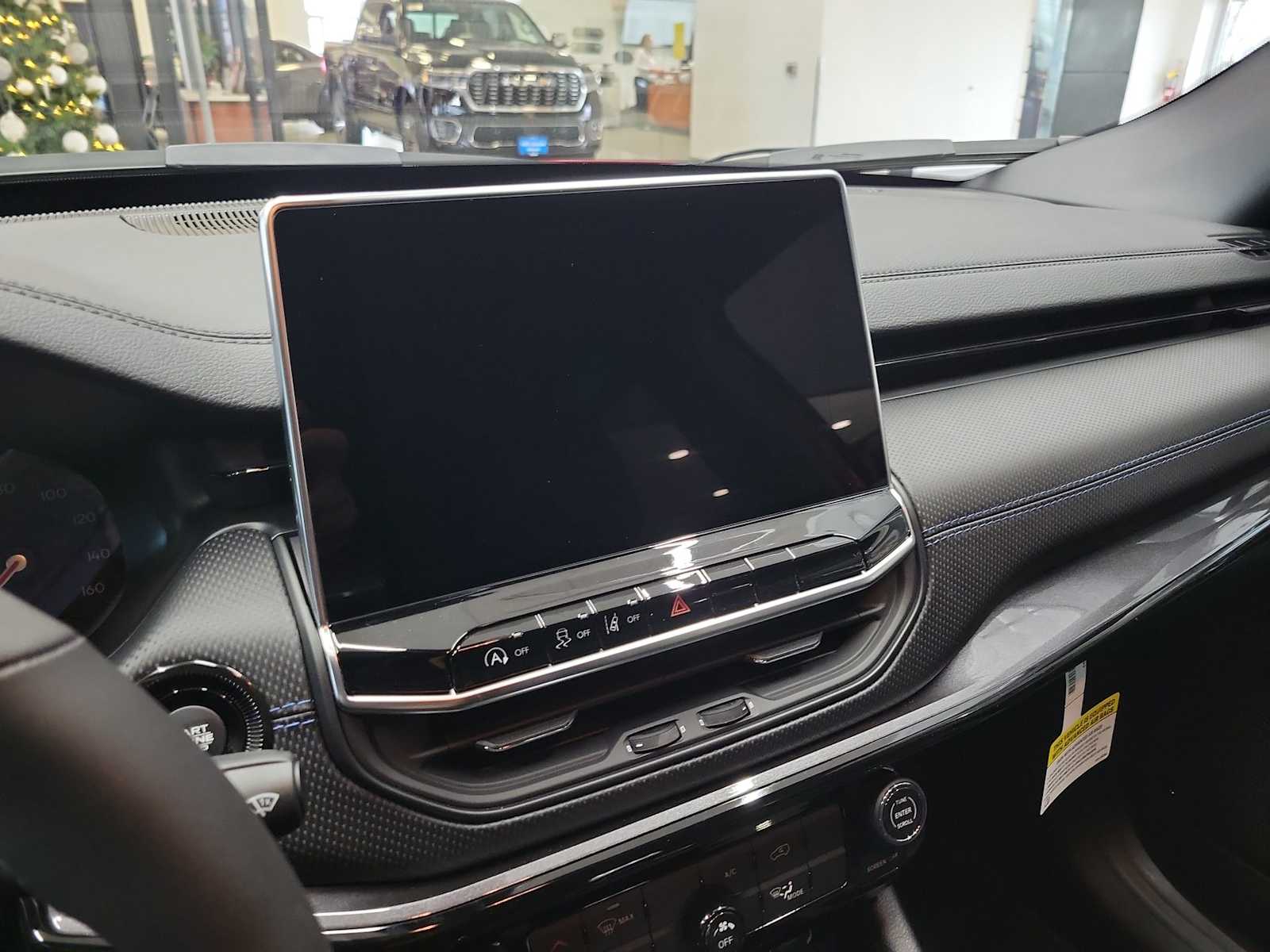 Thumbnail: 2026 Jeep Compass - 20