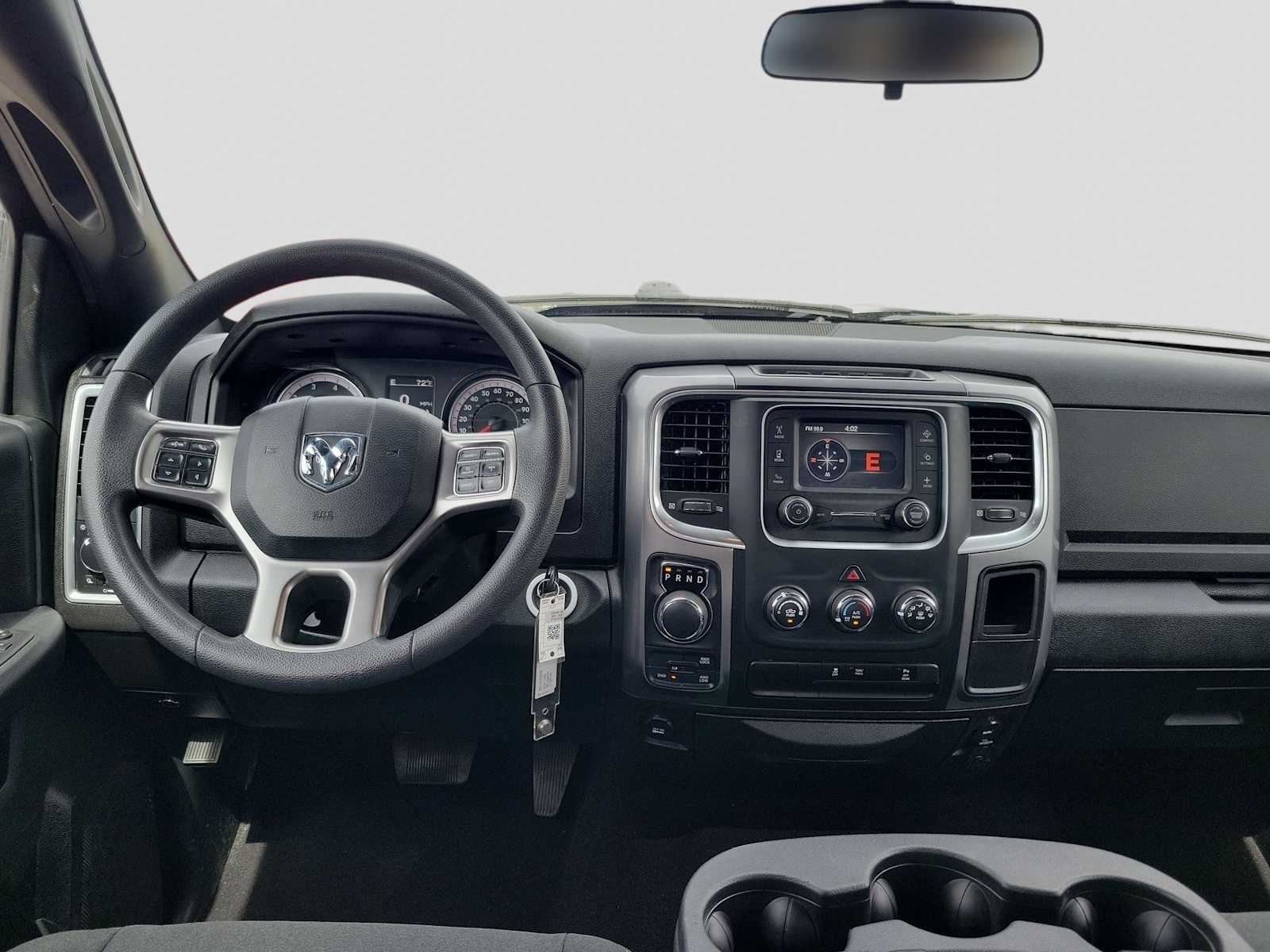 Thumbnail: 2024 RAM 1500 Classic - 14