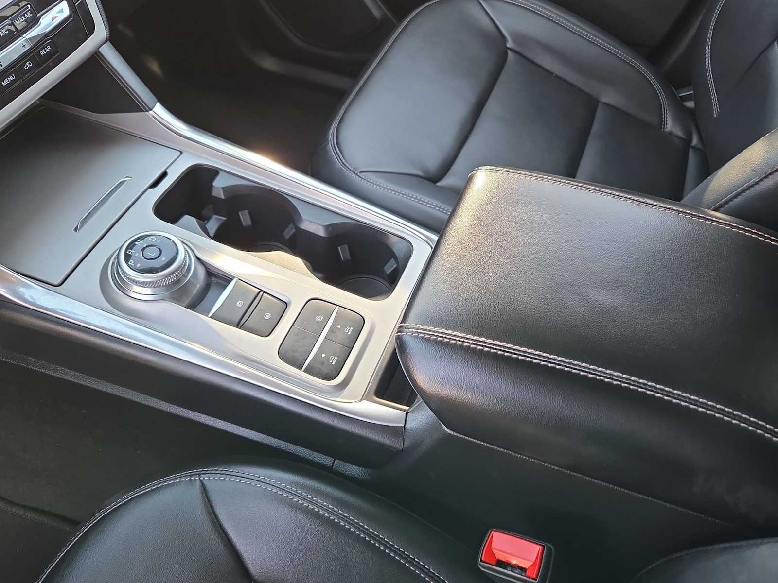 Thumbnail: 2023 Ford Explorer - 12