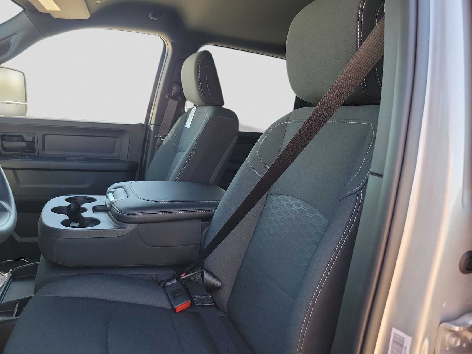 Thumbnail: 2026 RAM 3500 - 7