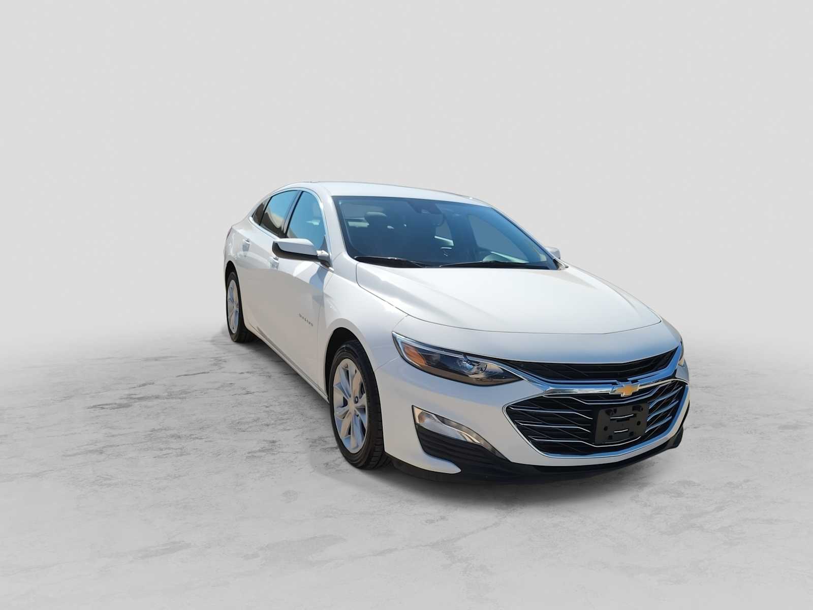 Thumbnail: 2024 Chevrolet Malibu - 2