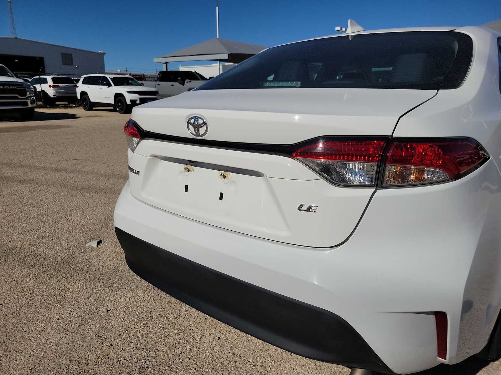 Thumbnail: 2023 Toyota Corolla - 19