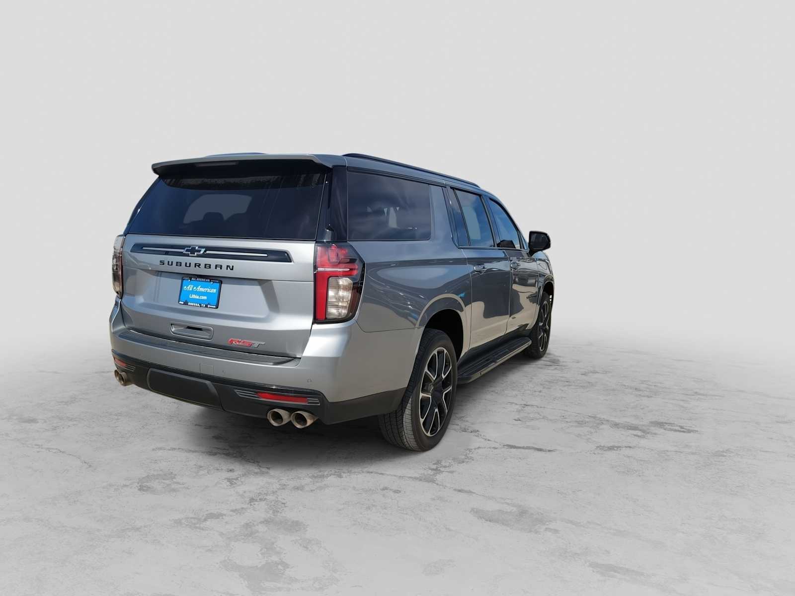 Thumbnail: 2023 Chevrolet Suburban - 8