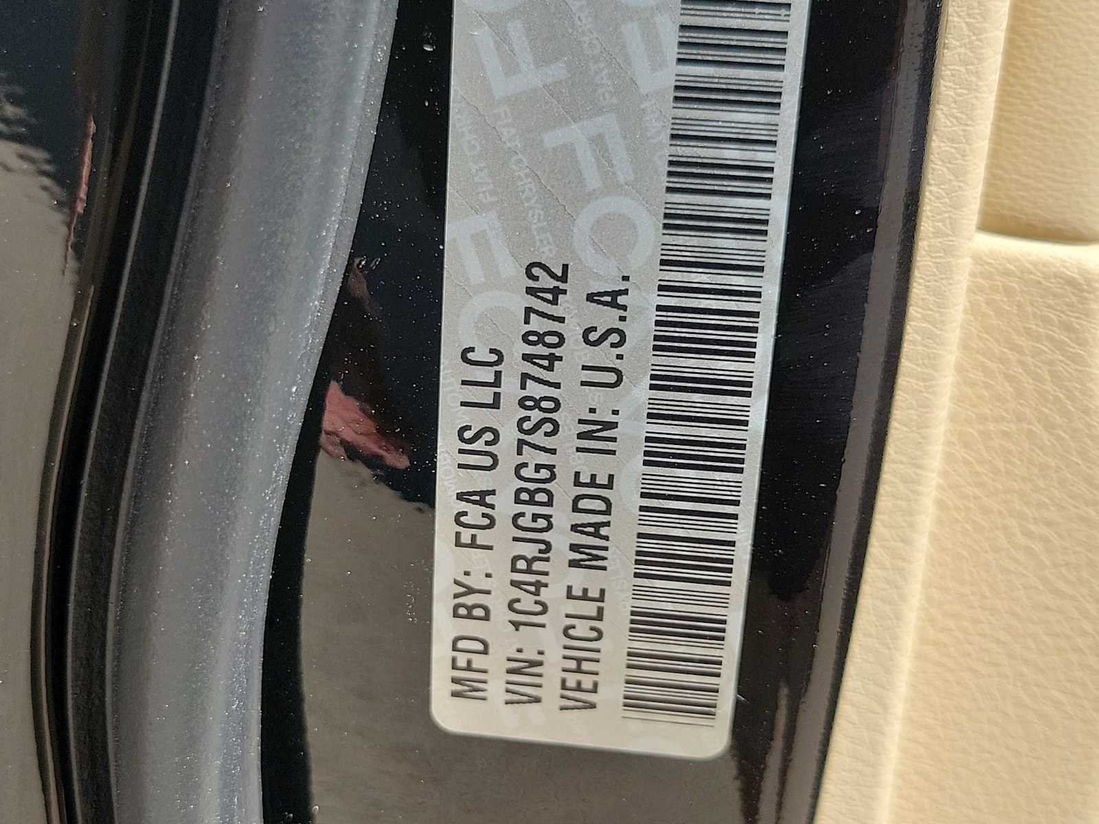 Thumbnail: 2025 Jeep Grand Cherokee - 21