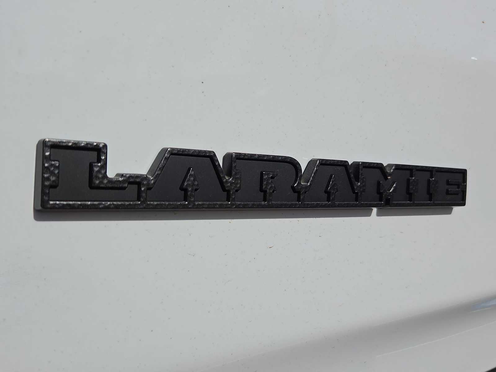 Thumbnail: 2026 RAM 1500 - 3