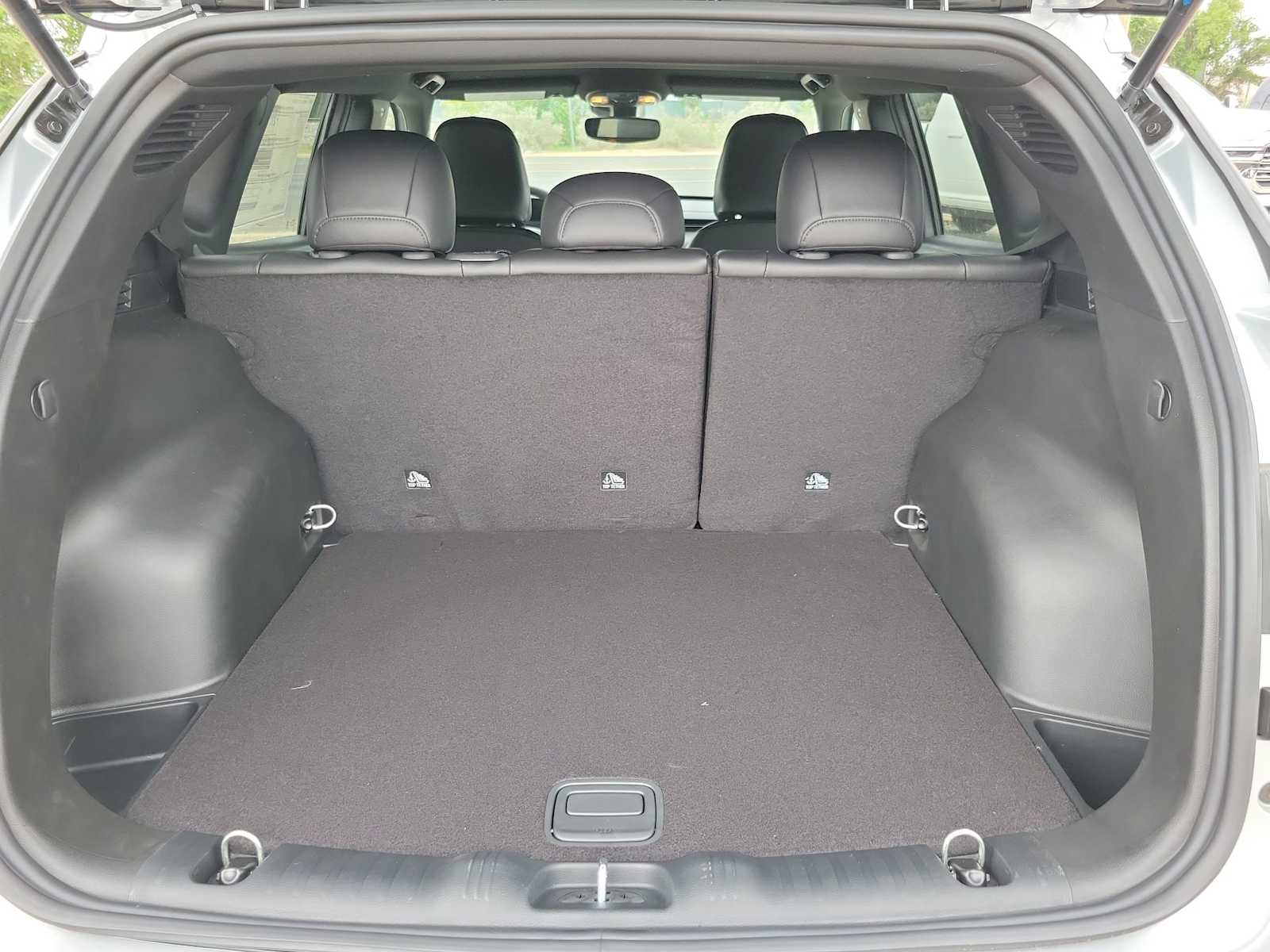 2025 Jeep Compass Latitude 19