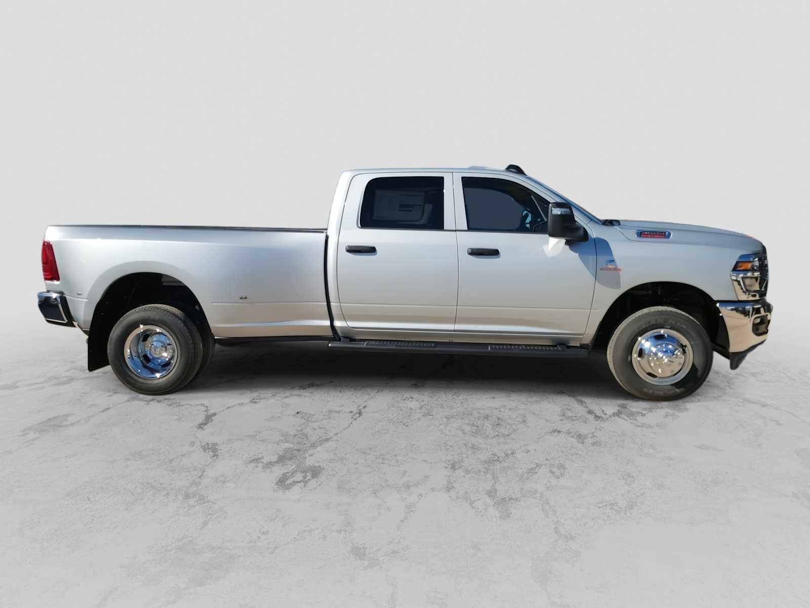 Thumbnail: 2026 RAM 3500 - 9