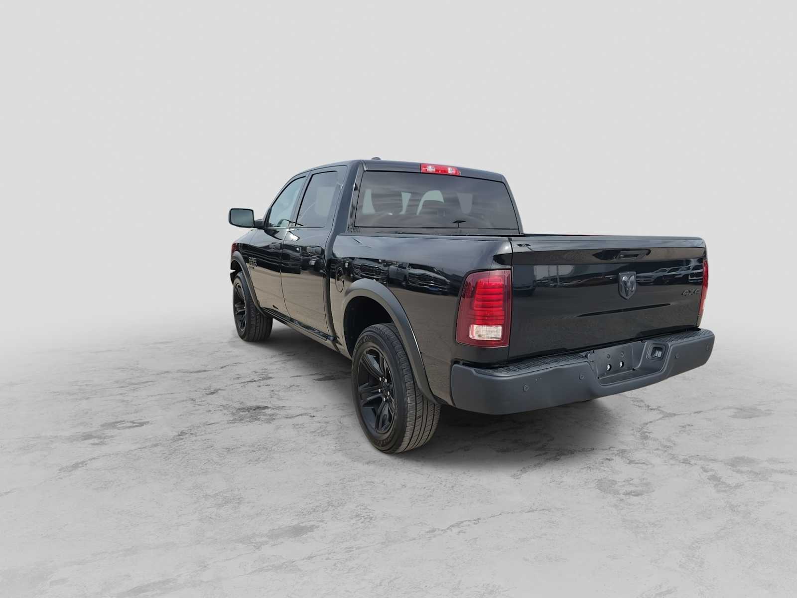 Thumbnail: 2024 RAM 1500 Classic - 6
