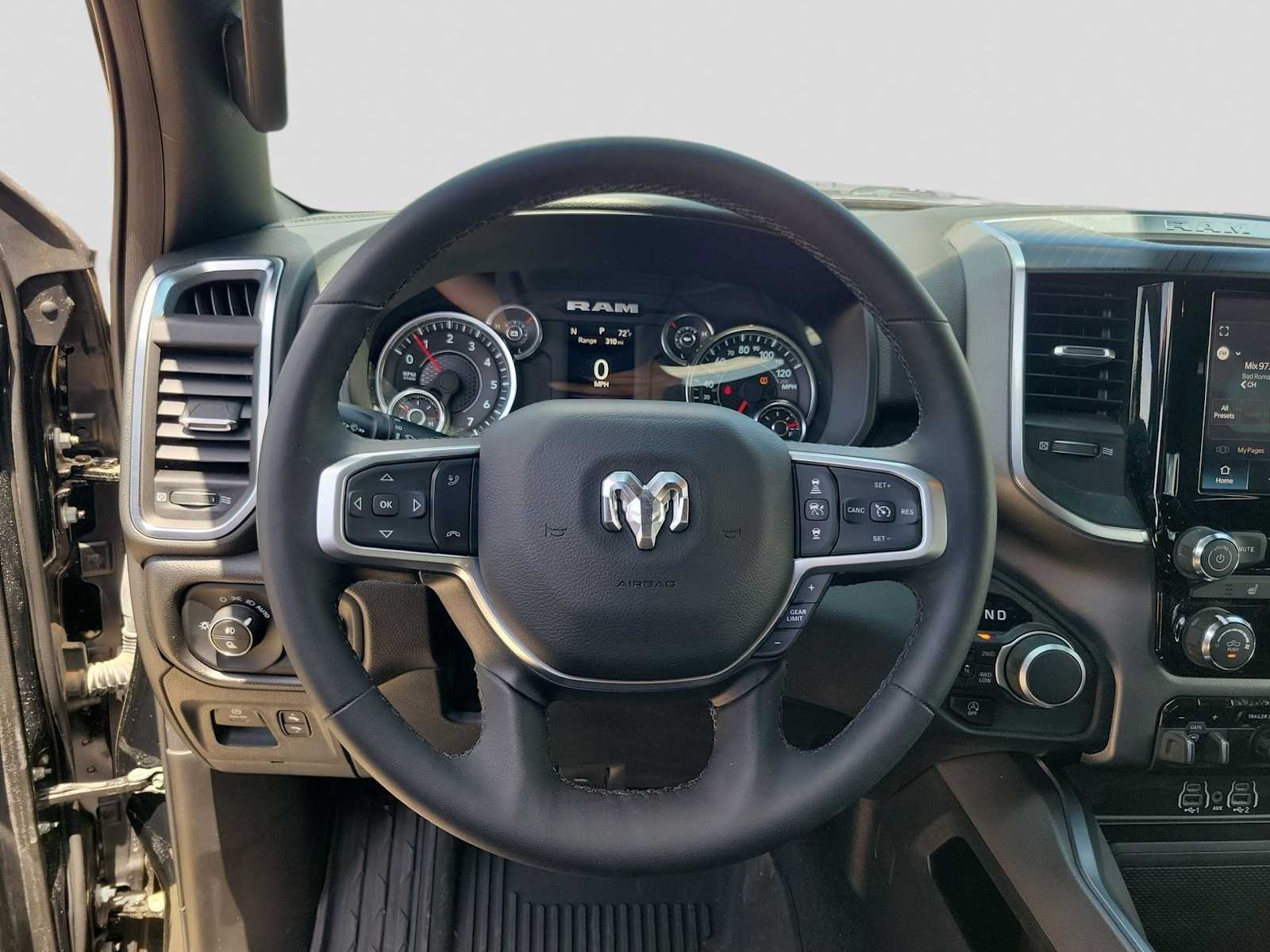 Thumbnail: 2025 RAM 1500 - 20