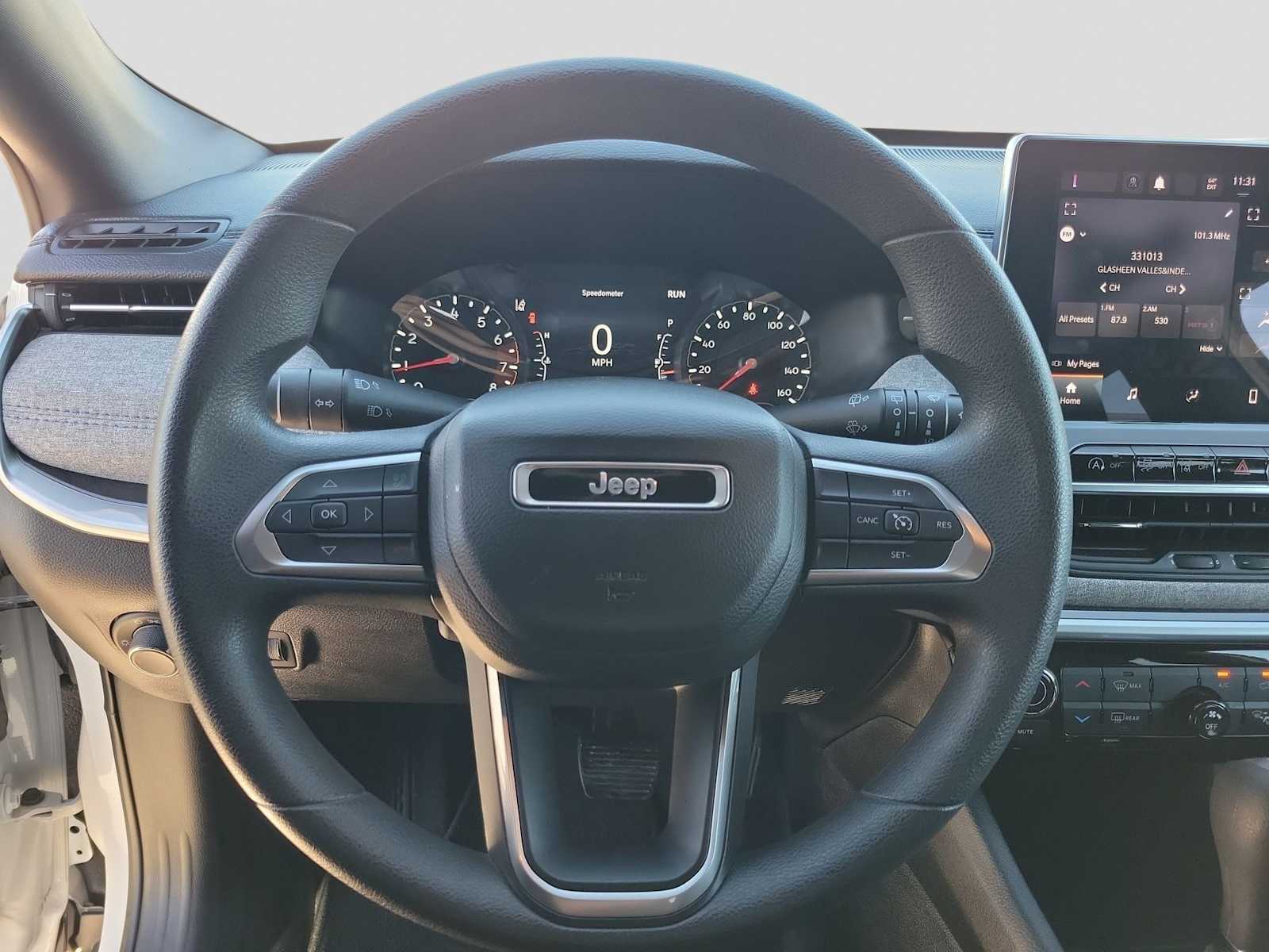 Thumbnail: 2023 Jeep Compass - 15