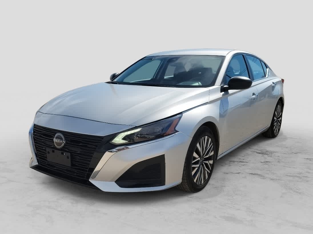 Thumbnail: 2024 Nissan Altima - 1