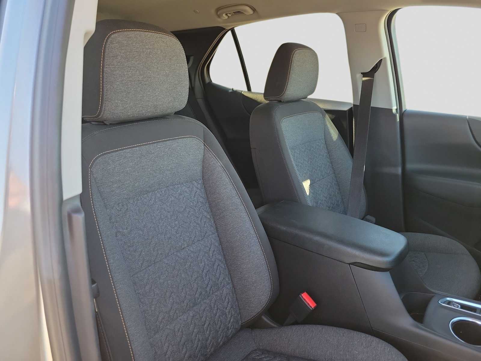 Thumbnail: 2024 Chevrolet Equinox - 14