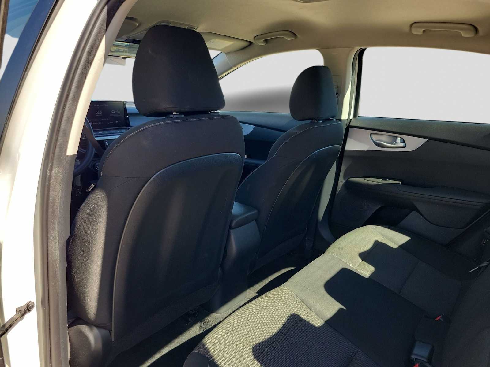 Thumbnail: 2023 Kia Forte - 8