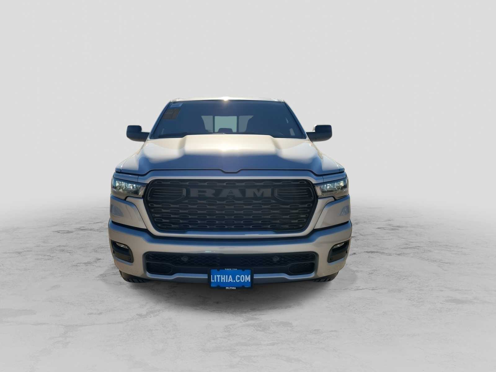 Thumbnail: 2026 RAM 1500 - 6