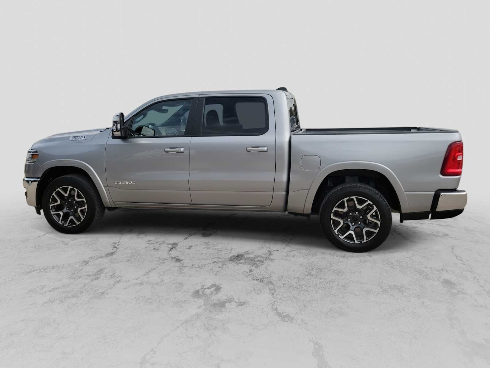 Thumbnail: 2025 RAM 1500 - 3