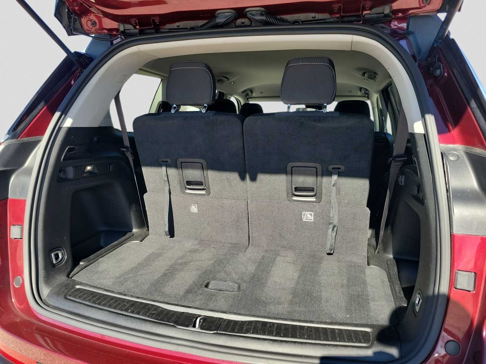 Thumbnail: 2023 Jeep Grand Cherokee L - 19