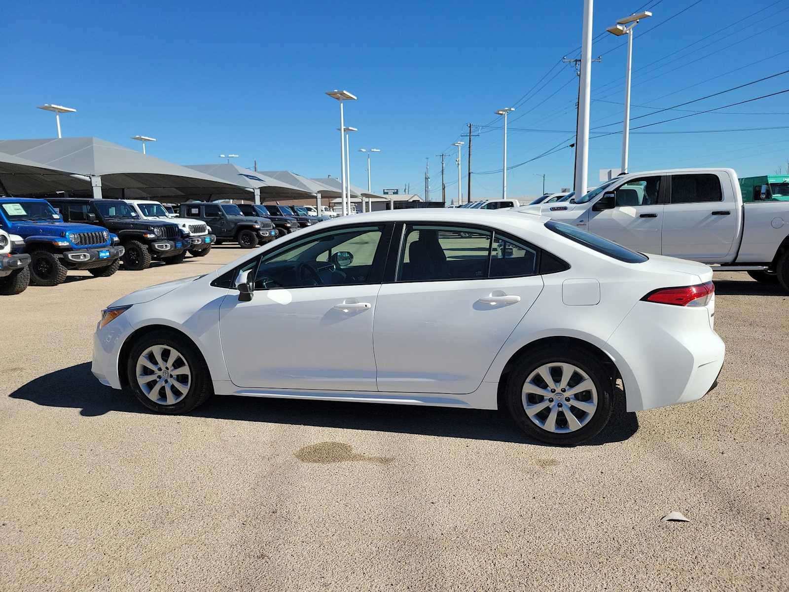 Thumbnail: 2023 Toyota Corolla - 3