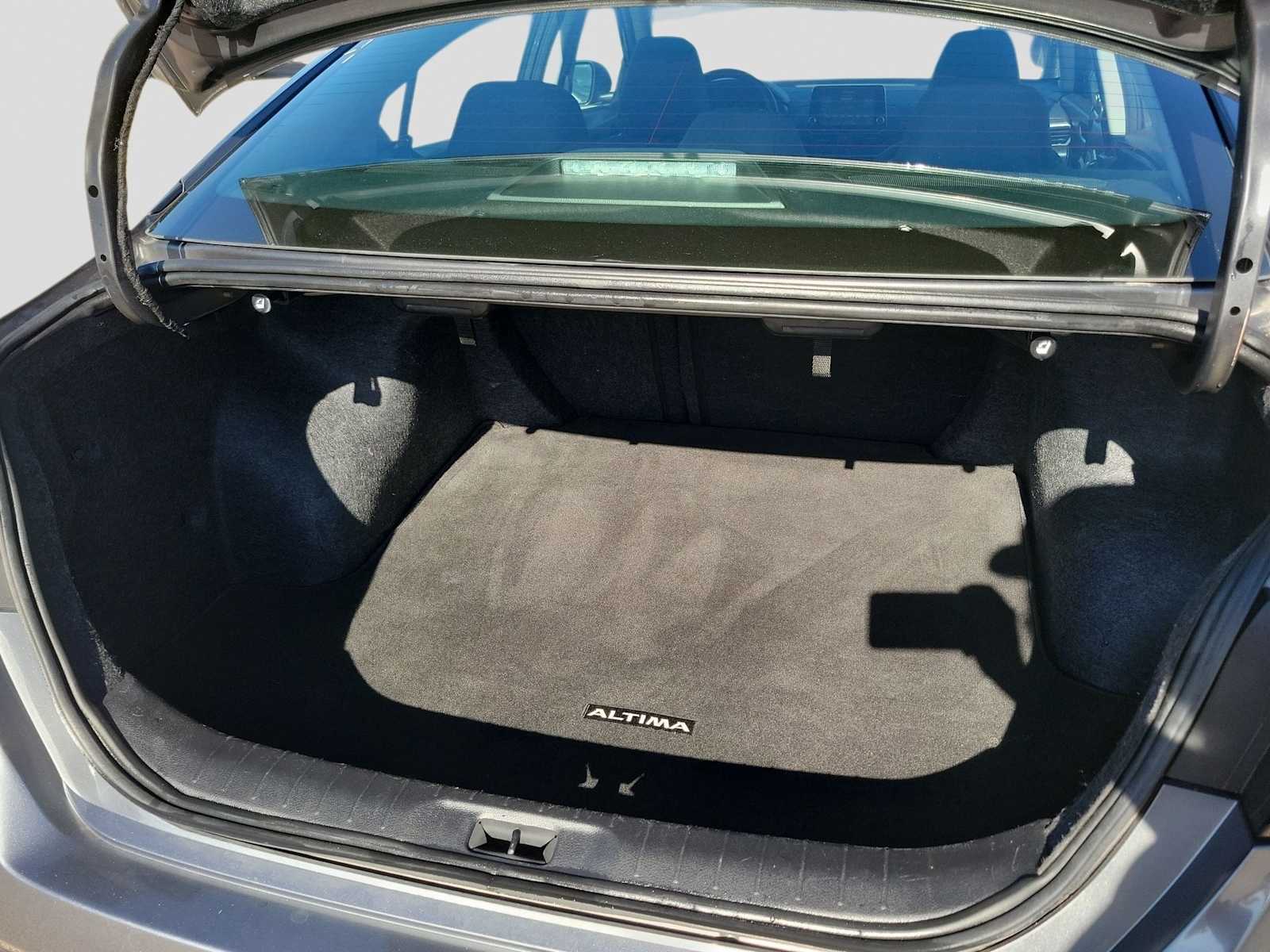 Thumbnail: 2024 Nissan Altima - 19