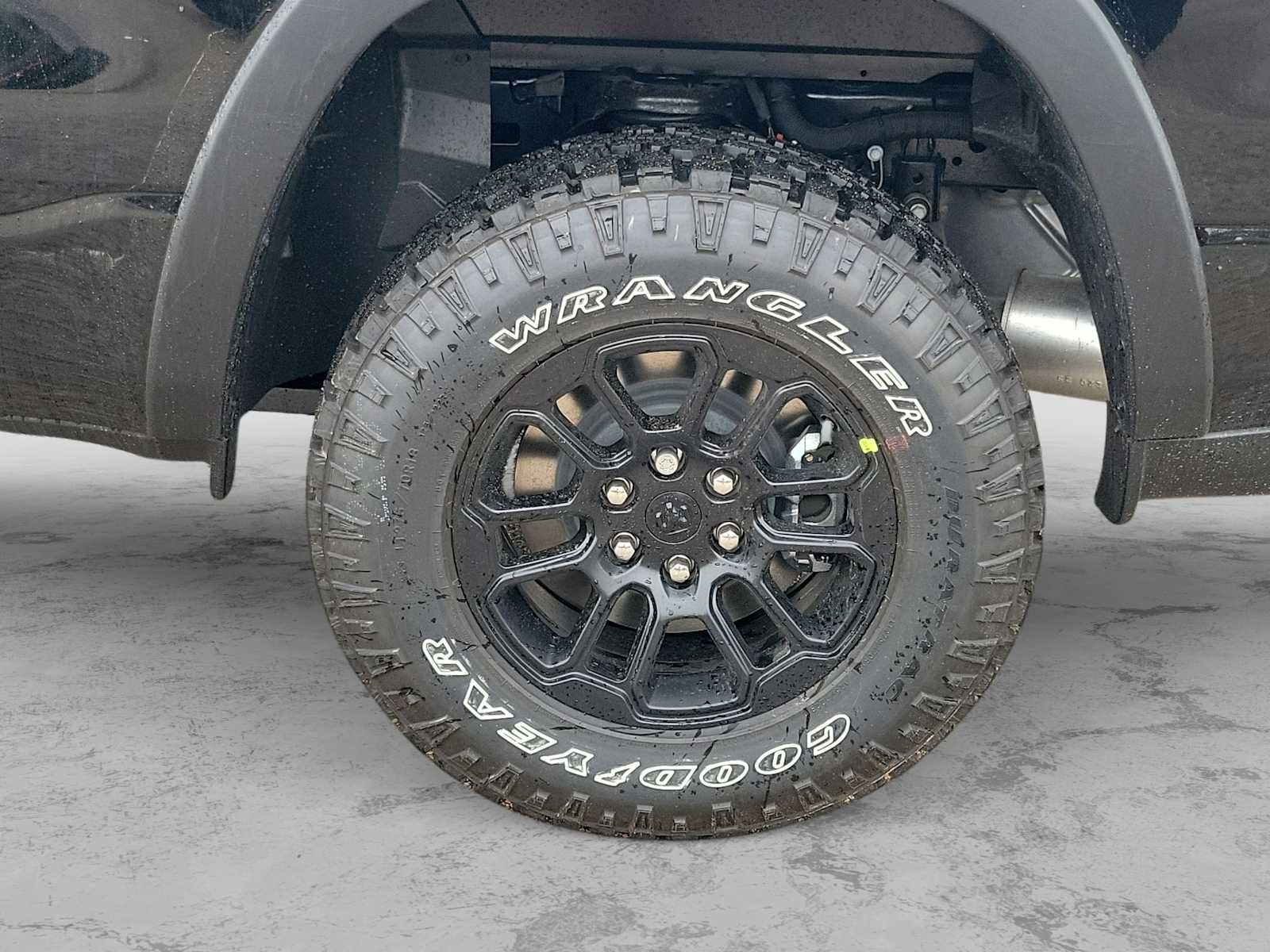 Thumbnail: 2026 RAM 1500 - 12