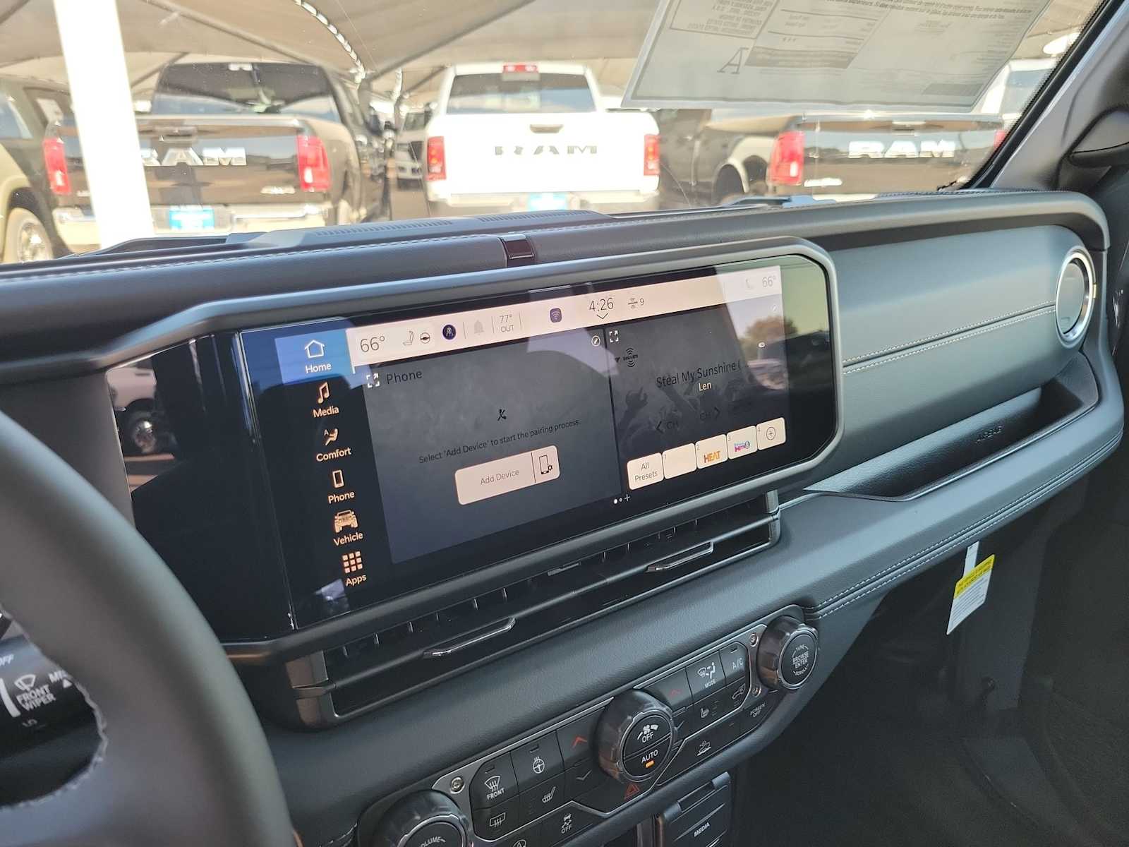 Thumbnail: 2025 Jeep Gladiator - 20