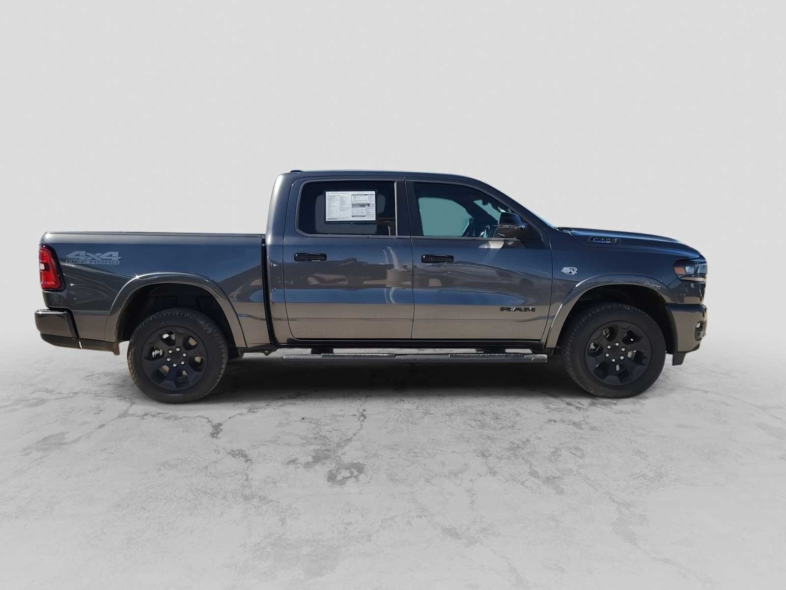 Thumbnail: 2026 RAM 1500 - 9