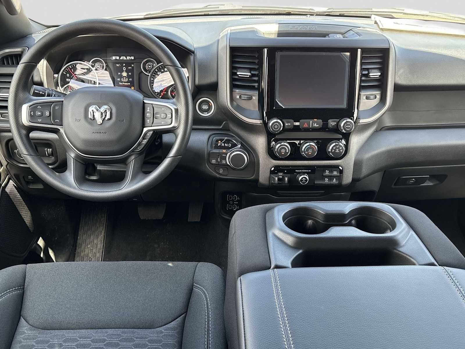 Thumbnail: 2025 RAM 1500 - 6