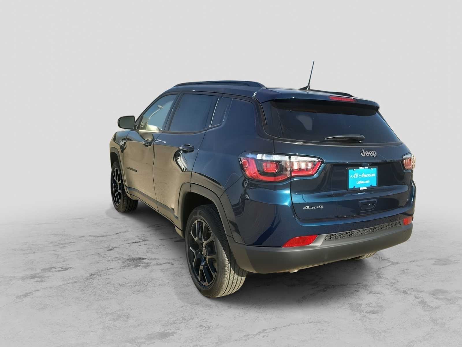 Thumbnail: 2026 Jeep Compass - 4