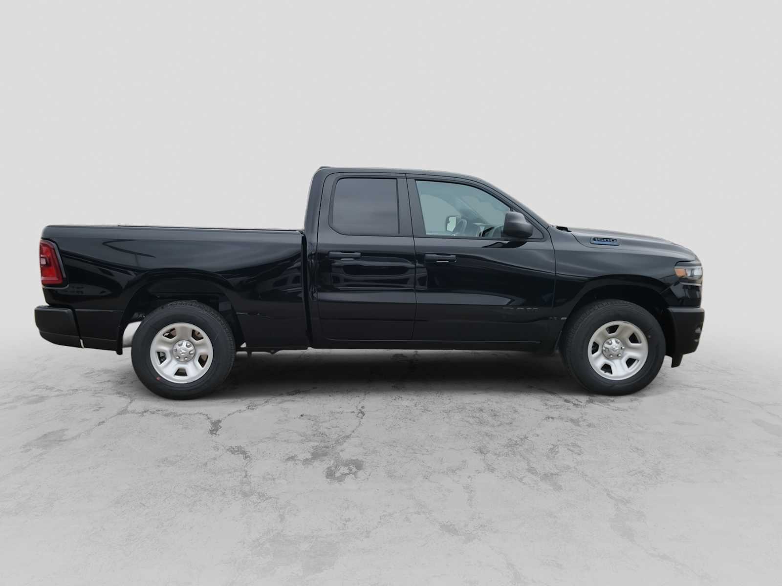Thumbnail: 2026 RAM 1500 - 9