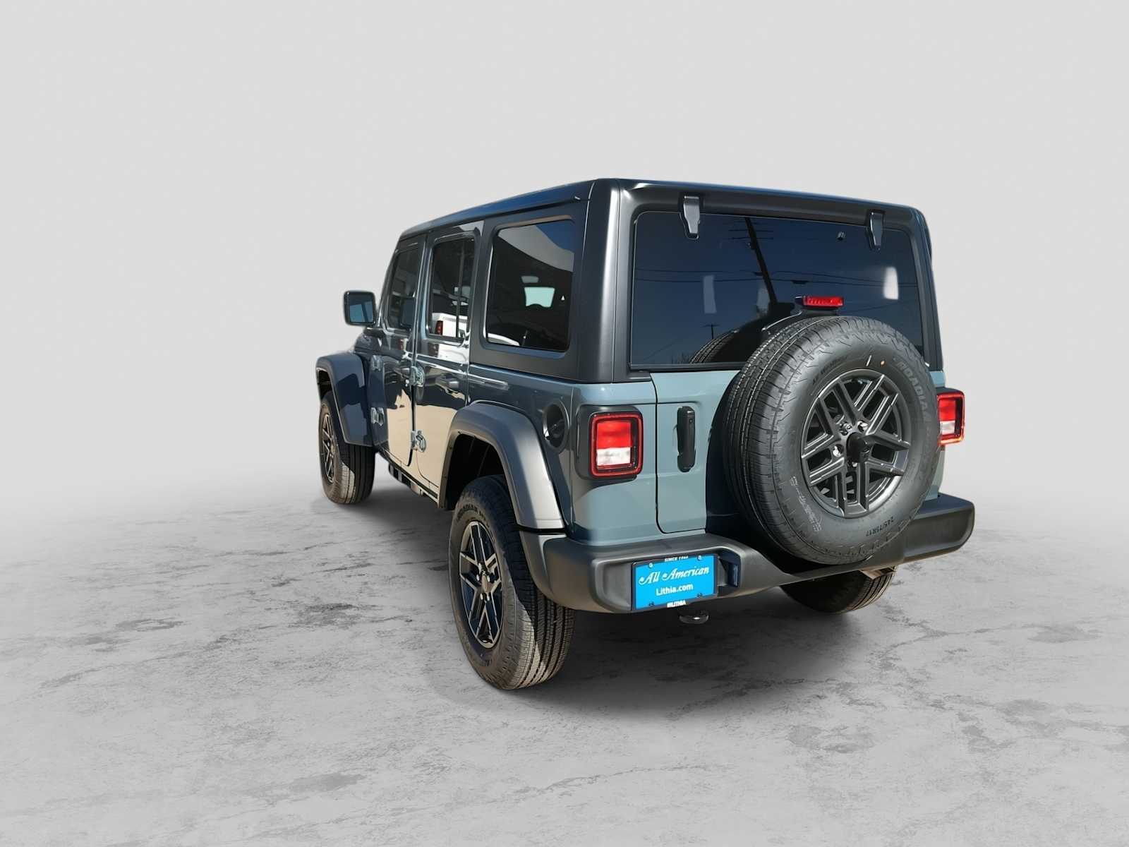 Thumbnail: 2026 Jeep Wrangler - 6