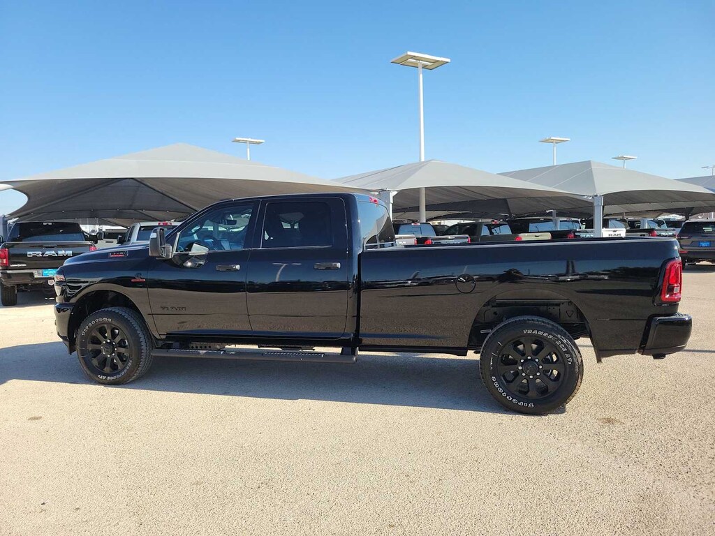 New 2026 Ram 3500 Big Horn Truck Crew Cab