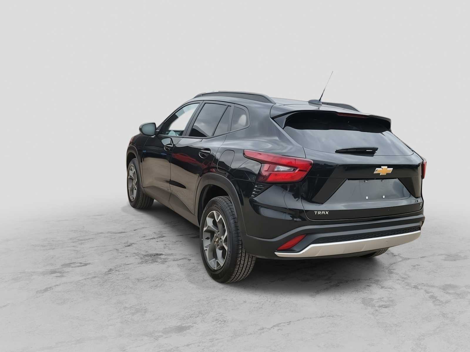 Thumbnail: 2024 Chevrolet Trax - 6