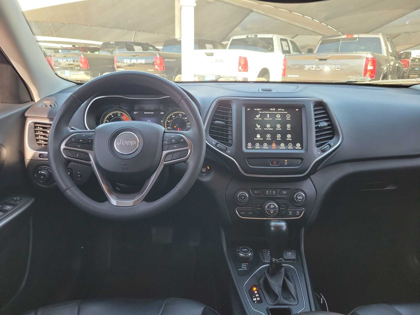 Thumbnail: 2022 Jeep Cherokee - 10