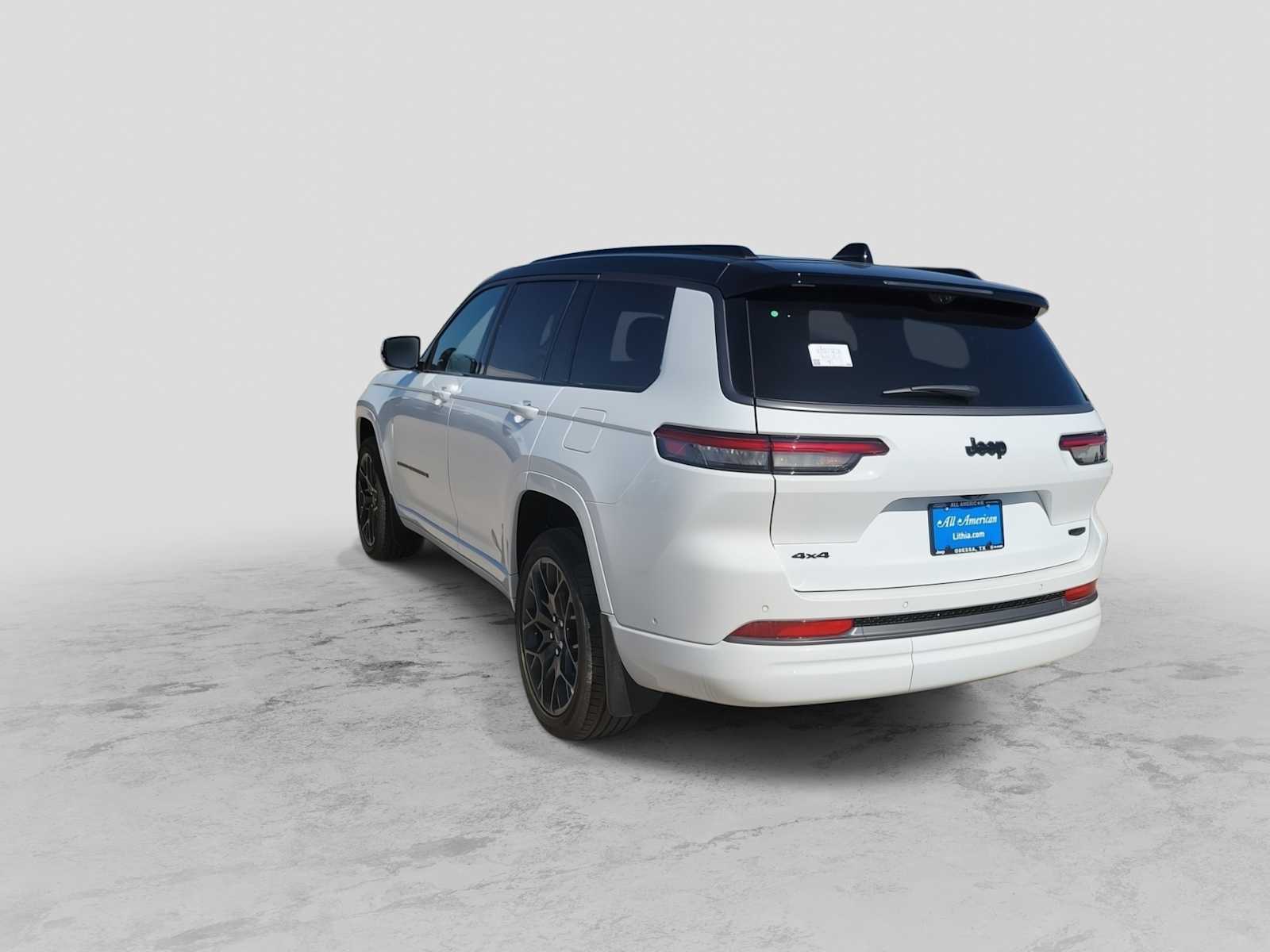 Thumbnail: 2026 Jeep Grand Cherokee L - 6