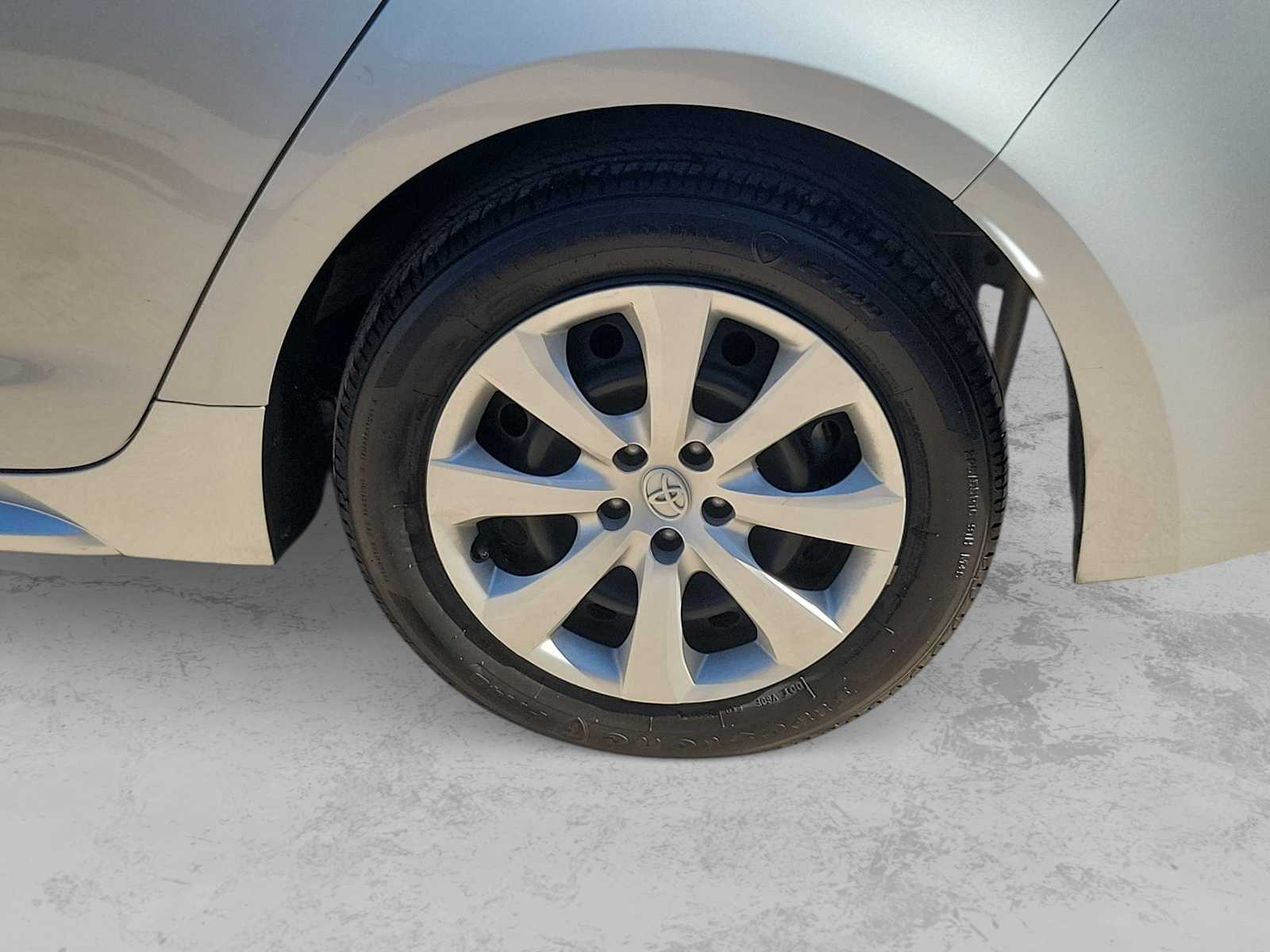 Thumbnail: 2024 Toyota Corolla - 12