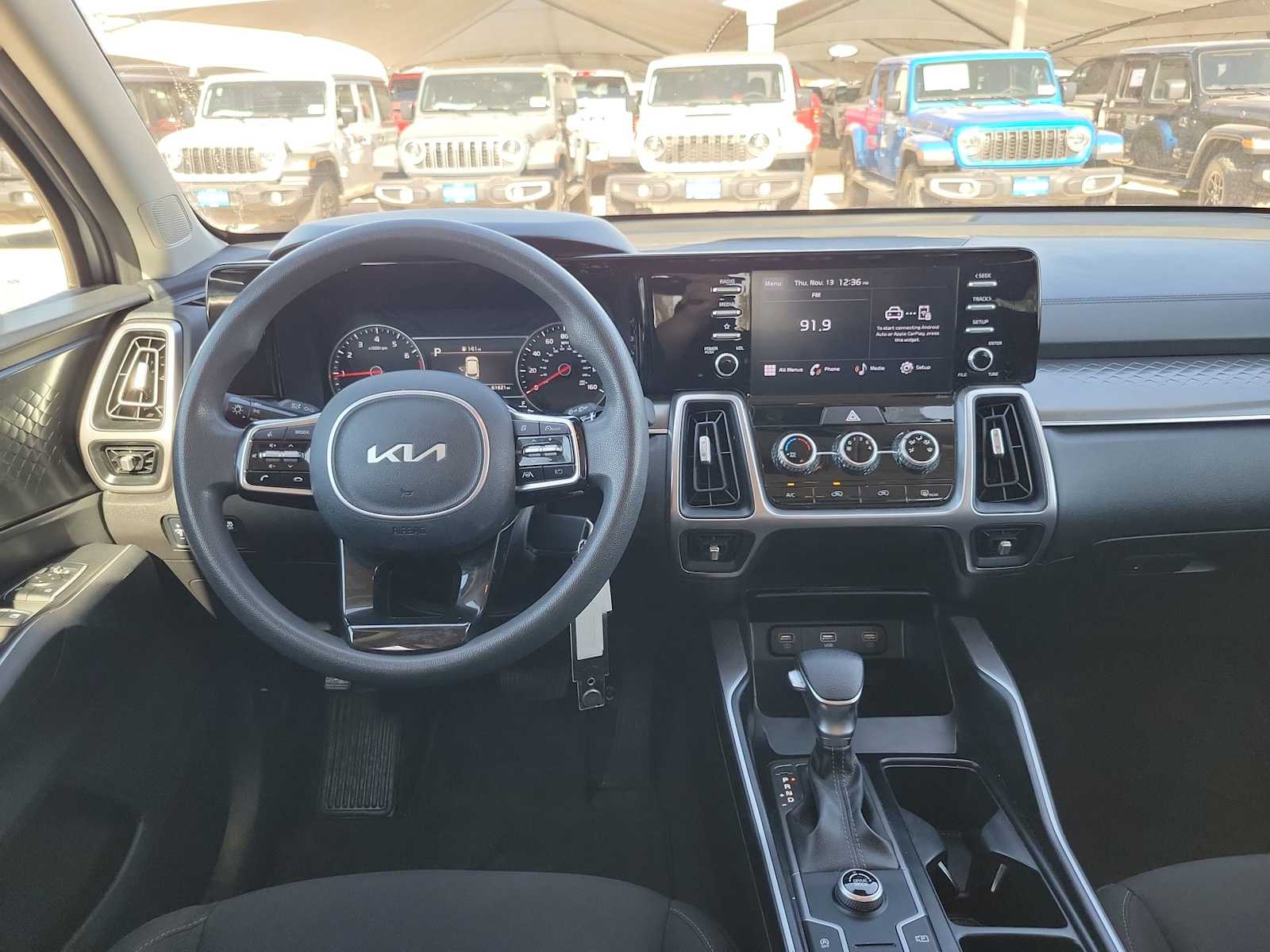 Thumbnail: 2022 Kia Sorento - 10